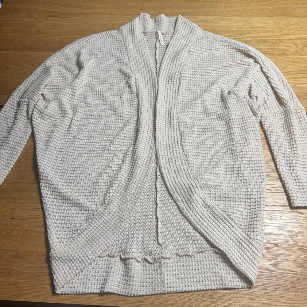 Women's Tan Loose Fit Cardigan - Size Small